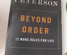 Beyond order. 12 rules for life