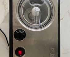 Icecream maker