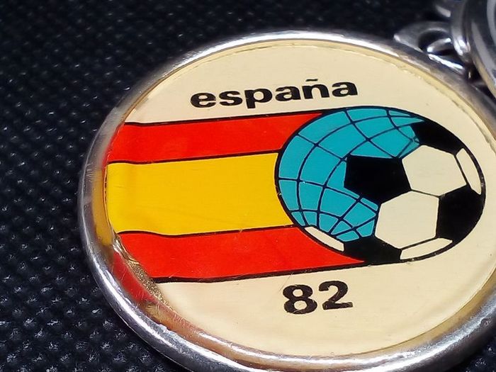 World Cup Keyring Spain 82