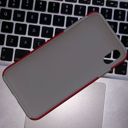 Phone case iPhone XR iPhone XS Max + Free Tempered Glass