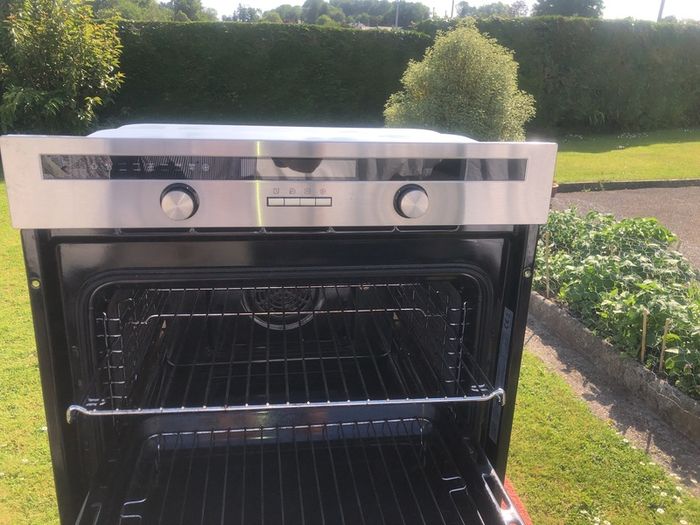 single oven