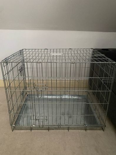 Dog crate (Medium)