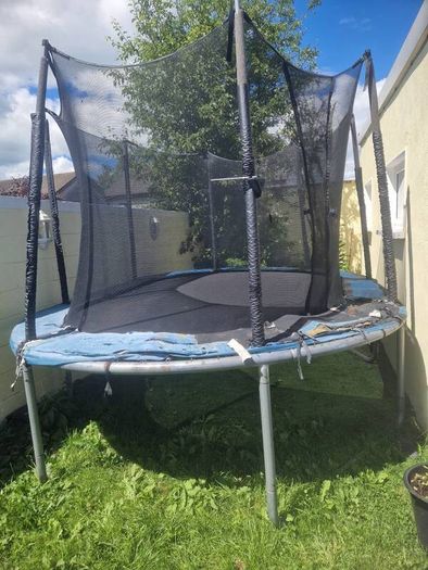 trampoline