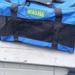 pet carrier