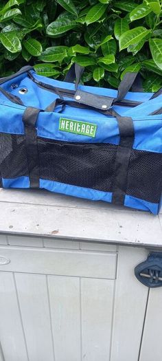 animal carrier