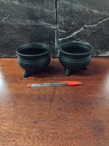 Ceramic Skillet 3 leg pot Ornaments