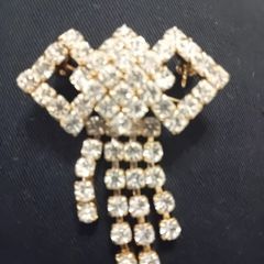 Brooch