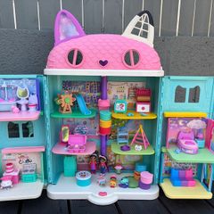 Gabby Dollhouse