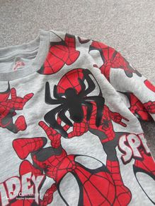 NEW.Spider Man's boys tracksuit. Age 6/7