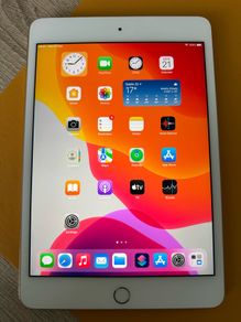 iPad mini 4 128GB Wi-Fi - Fully Working - Good Condition