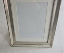 Photo frame