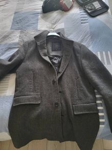 Mens Jack Jones grey coat (size medium)