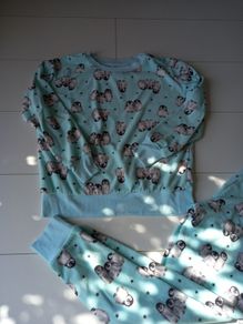 Girls pyjamas