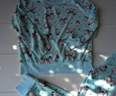 Girls pyjamas