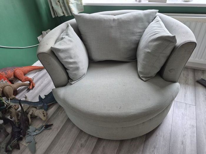 Mint green cuddle chair