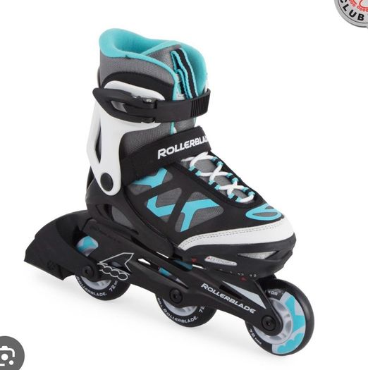 Kid's adjustable Rollerblades