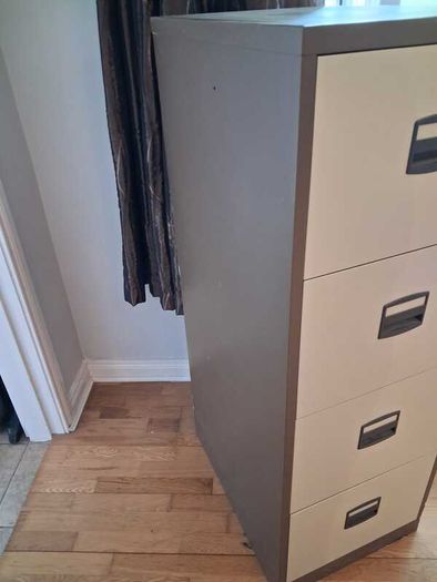 4 Drawer Filing Cabinet
