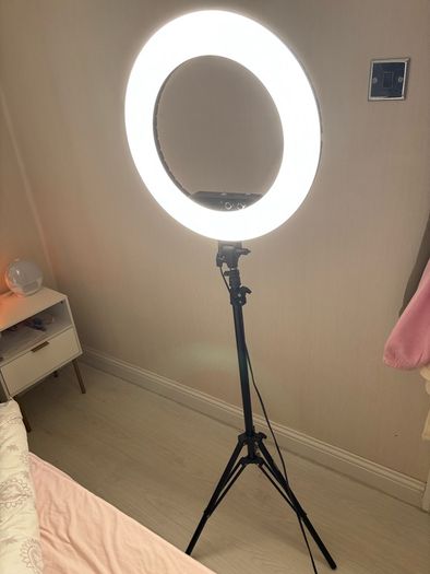 neewer LED ring light