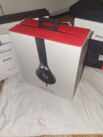 Beats ep complete box