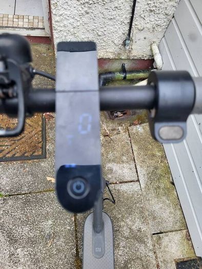 Electric scooter mi 1s