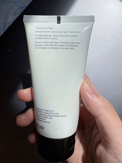 N7 renewal exfoliator