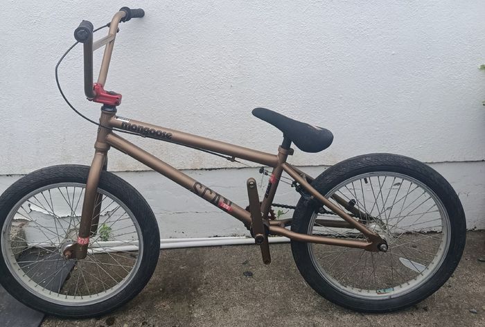 BMX (Mongoose -full chromoly)
