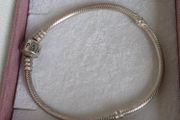 Pandora bracelet barrel clasp size 19cm Very good condition