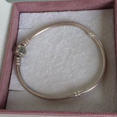 Pandora bracelet barrel clasp size 19cm Very good condition