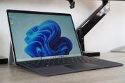 Surface Pro 9 | i5-1245U vPro | 120Hz PixelSense | Like New
