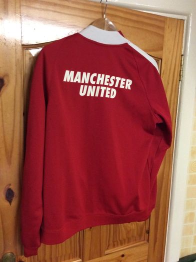 Manchester United Tracksuit Top Size Medium
