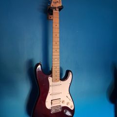 Squire HSS strat. 1996 50th anniversary edition