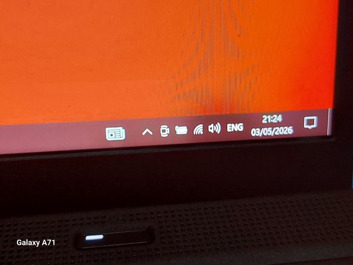 Fujitsu Lifebook Stylistic Series, Model A1530,  Intel Core i5-1035G1 CPU, 1.19GHz, 8GB Ram, 300GB SSD, Windows 10, Microsoft Edge, Chrome and VLC