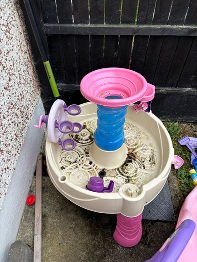 garden toys free to take little tikes