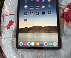 iPad Air 11" M2 256g & Stand Usb Hub