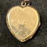9ct gold hinged heart pendant locket Image 2