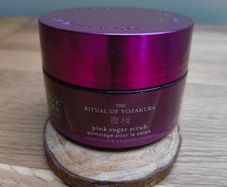 Rituals pink sugar scrub