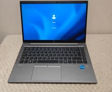 HP Zbook Firefly 14 G8 | i5 | 32GB | 512GB | 14" Fhd | Win11