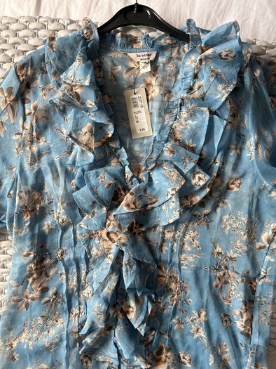 Blue River Island Blouse BNWT