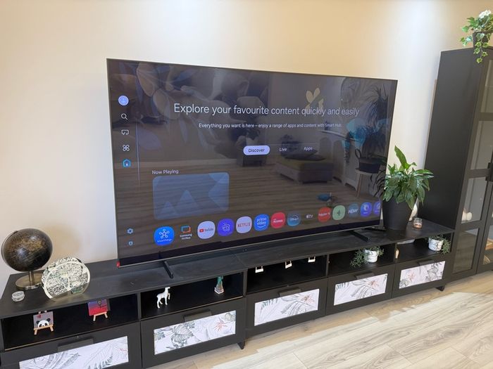 Samsung 85 4K UHD Smart TV Excellent Condition