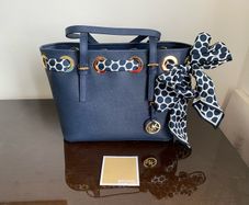 Beautiful Michael Kors bag