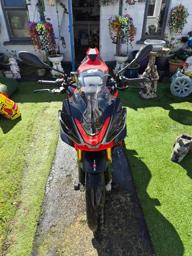 2021 Aprilia Tuono V4 Factory