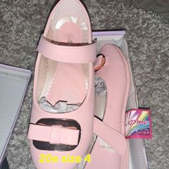 girls shoe
