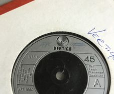 Def Leppard 7inch vinyl single - Hello America