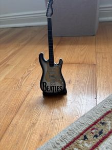 beatles mini guitar