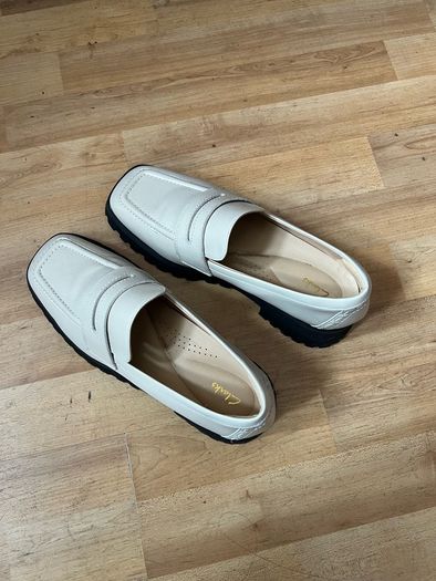 Clarks Cream Loafers