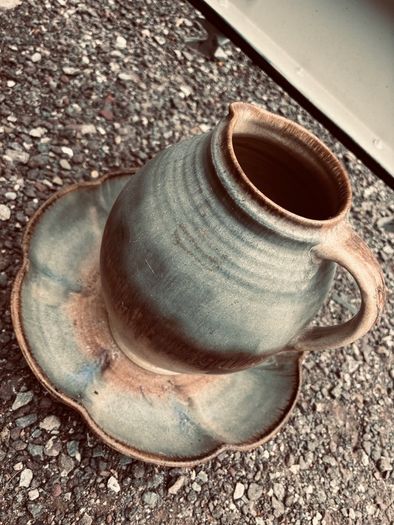 pottery