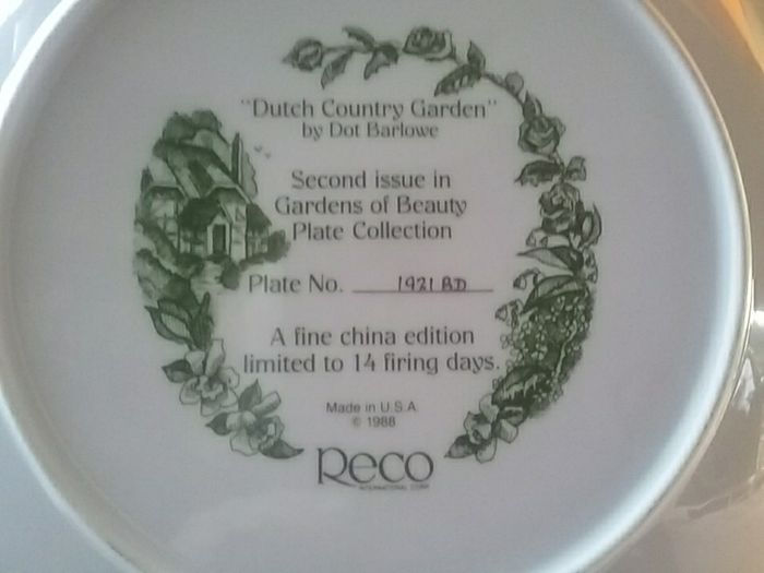Country Gardens Display Plates