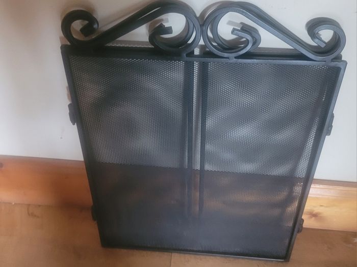 Cast Iron 3 Panel Fire Guard