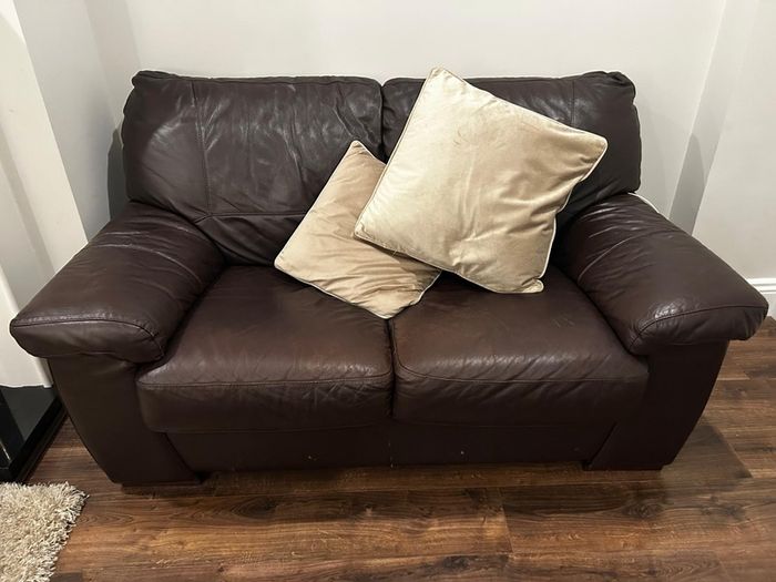 3 peice leather suite furniture