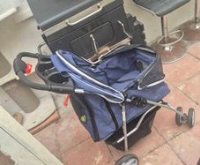 pet stroller